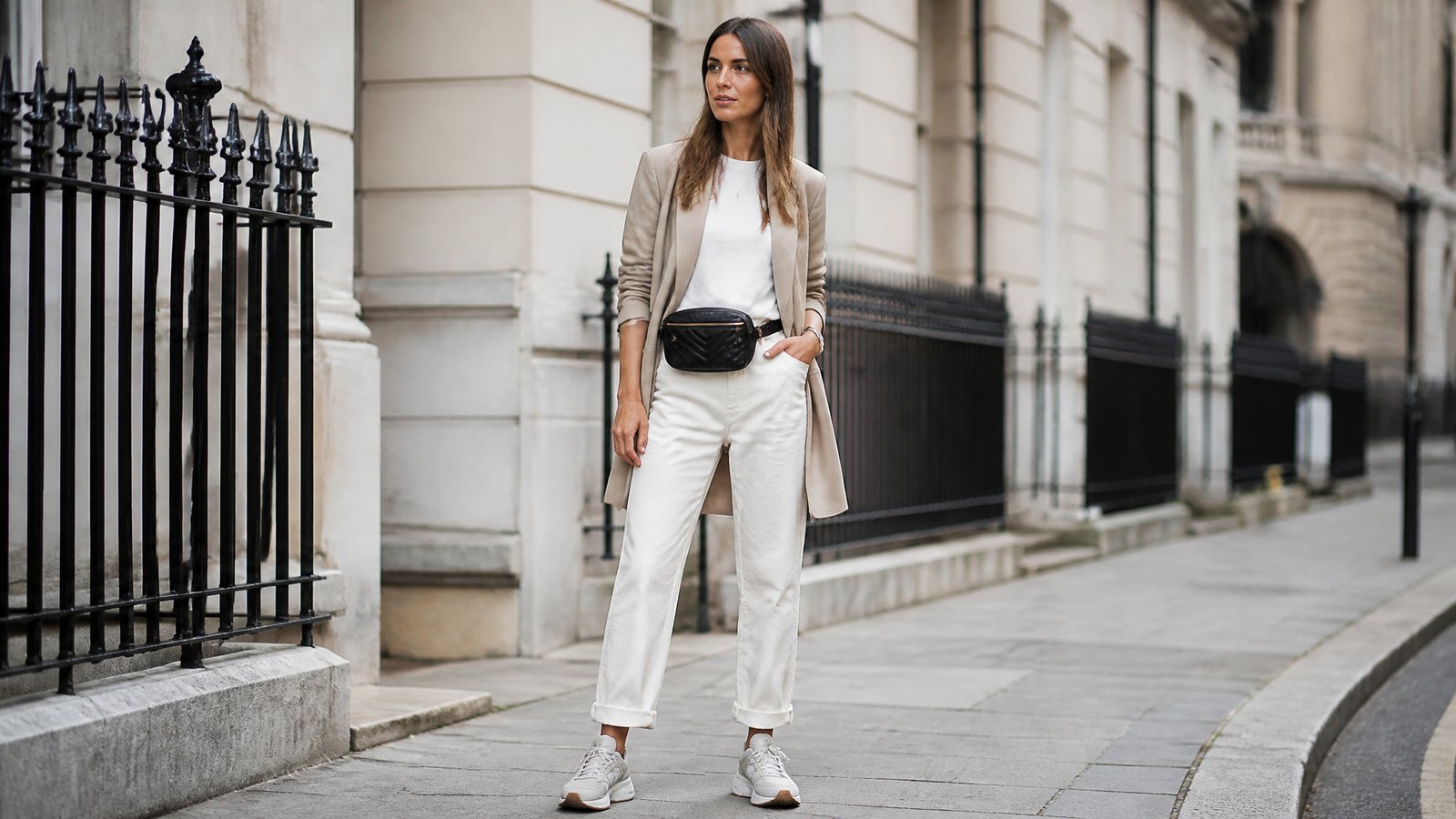 best-belt-bags-for-hands-free-style featured outfit